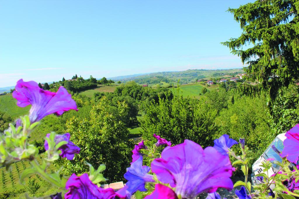 Alta Villa The Countryhouse Adults Only Boutique Bnb Vigliano d'Asti Zimmer foto