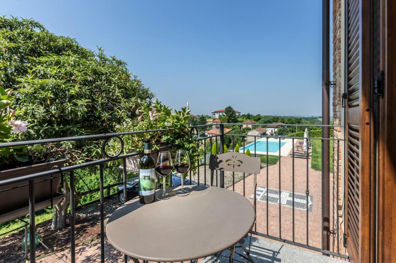 Alta Villa The Countryhouse Adults Only Boutique Bnb Vigliano d'Asti Exterior foto