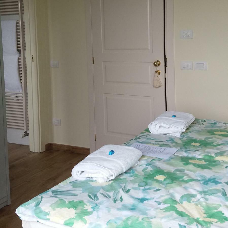 Alta Villa The Countryhouse Adults Only Boutique Bnb Vigliano d'Asti Exterior foto